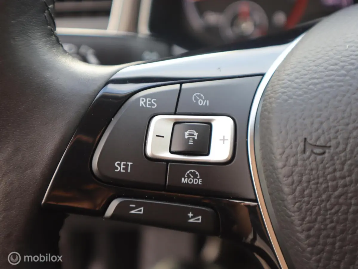 1.0 TSI Style Lane ACC Clima Trekhaak BTW auto