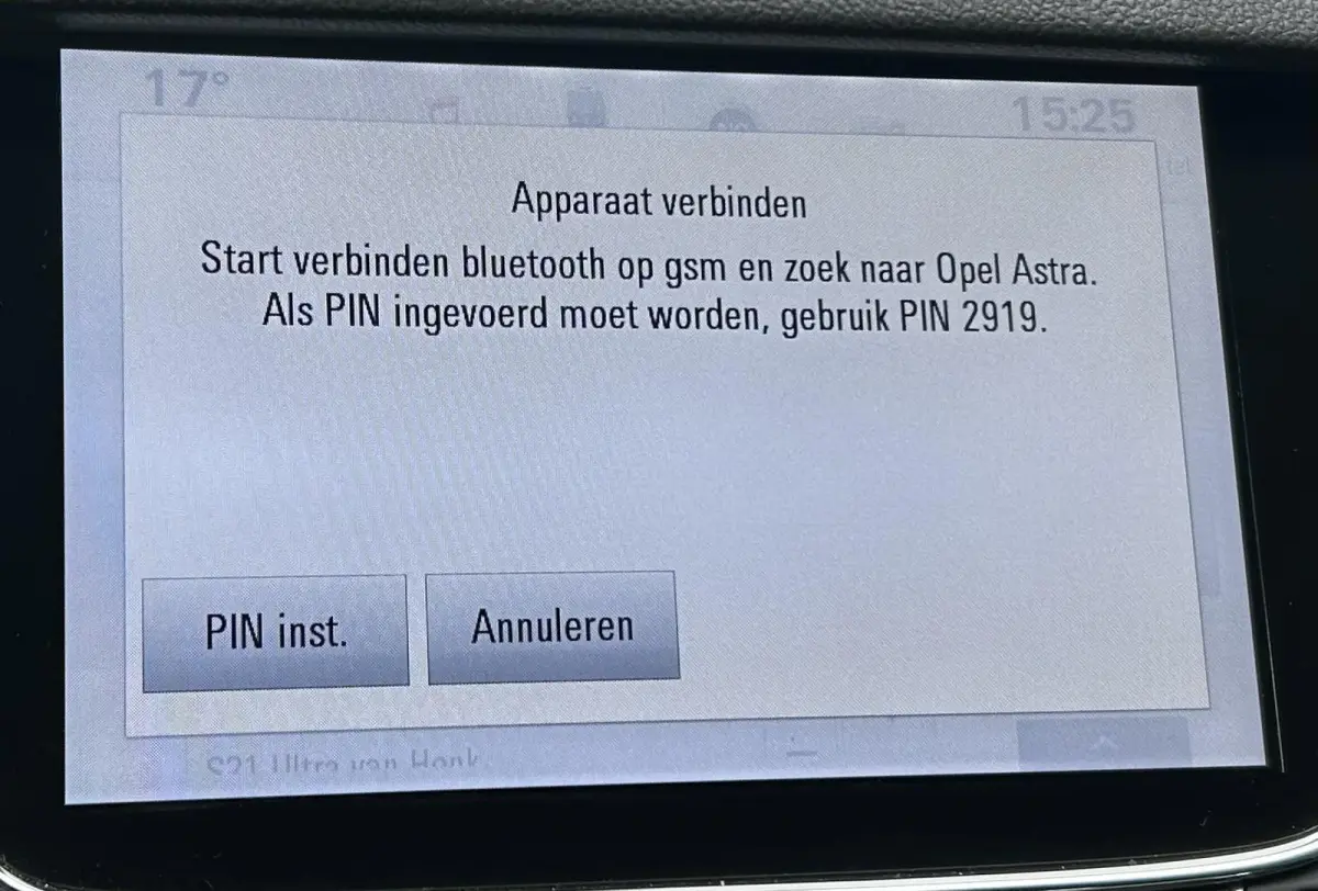1.0 Business+ 105PK | Nette Staat | NL AUTO | NAP | Volledige Onderhoudshistorie BOSCH Carservice | Nieuwe APK | Trekhaak | Comfort Stoelen | Navigatie | Parkeersensoren Voor en Achter | DAB