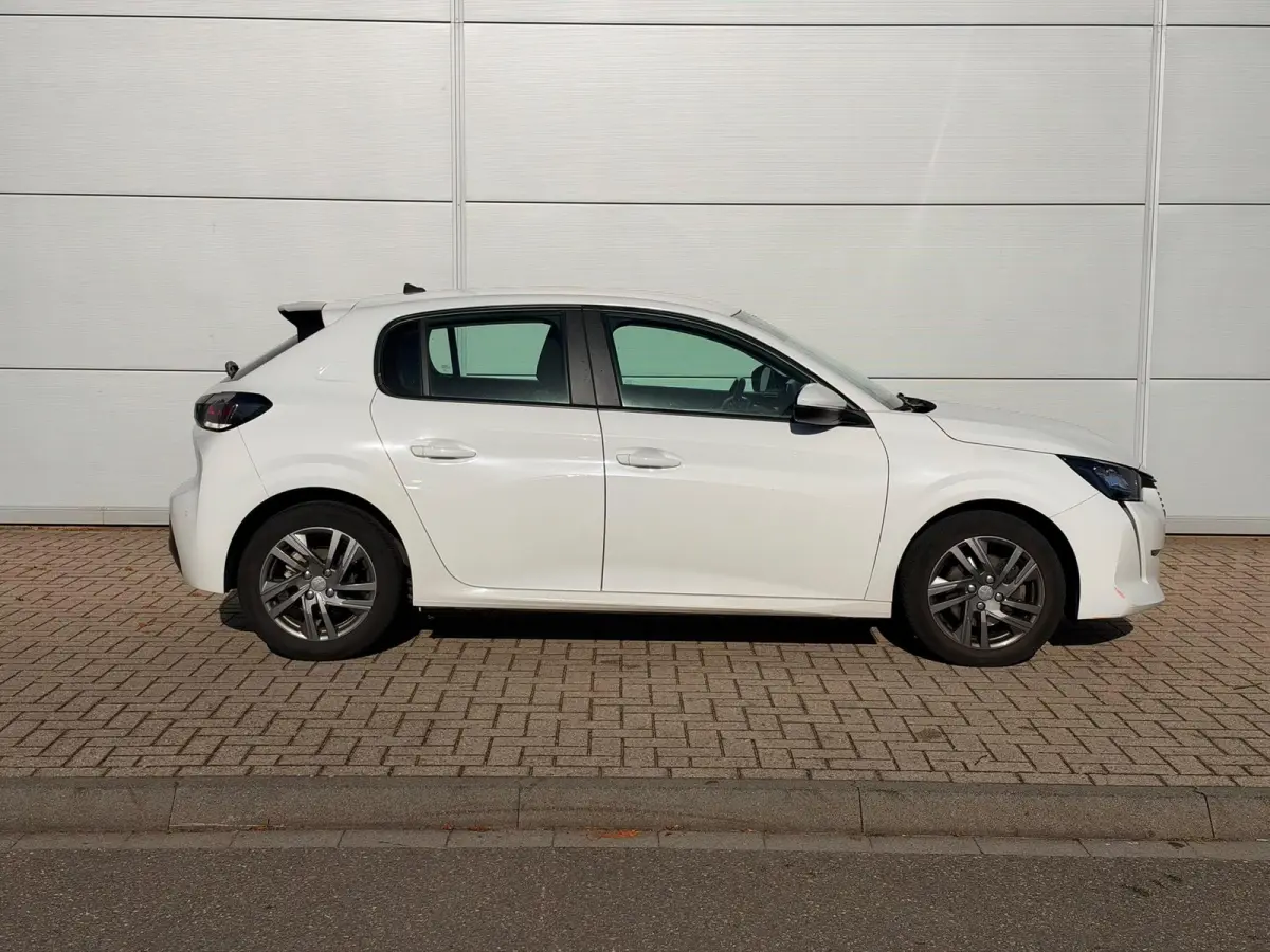 1.2 PureTech Blue Lease Active | Airco | Navigatie | Parkeersensoren | Apple Carplay/Android Auto