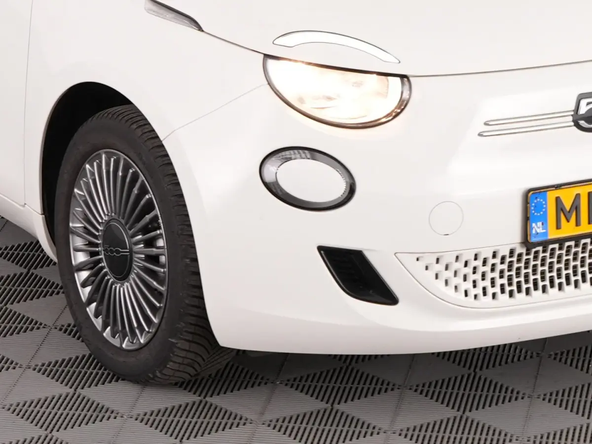 Icon 42 kWh | LM VELGEN | NAVI | CARPLAY | SOH: 95,7% | !