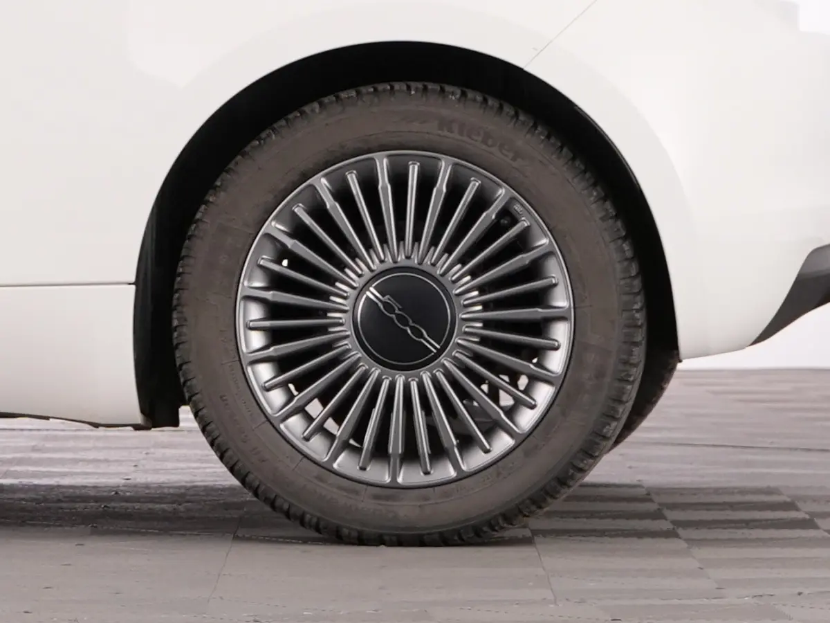Icon 42 kWh | LM VELGEN | NAVI | CARPLAY | SOH: 95,7% | !