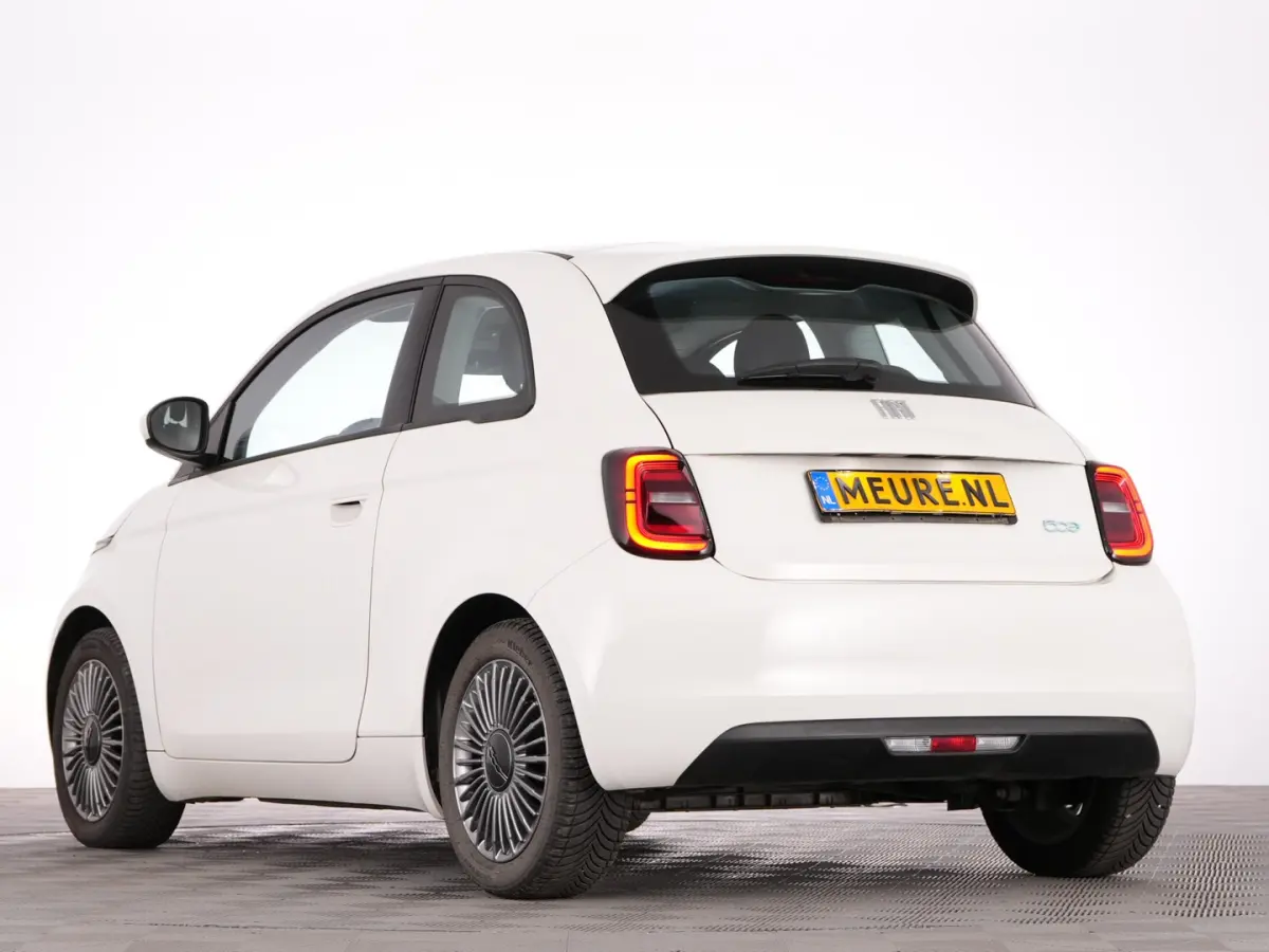 Icon 42 kWh | LM VELGEN | NAVI | CARPLAY | SOH: 95,7% | !