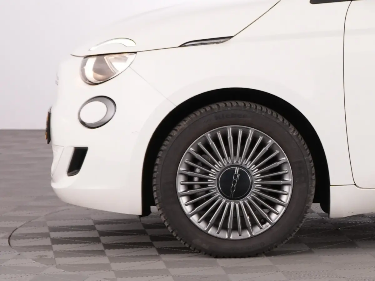 Icon 42 kWh | LM VELGEN | NAVI | CARPLAY | SOH: 95,7% | !