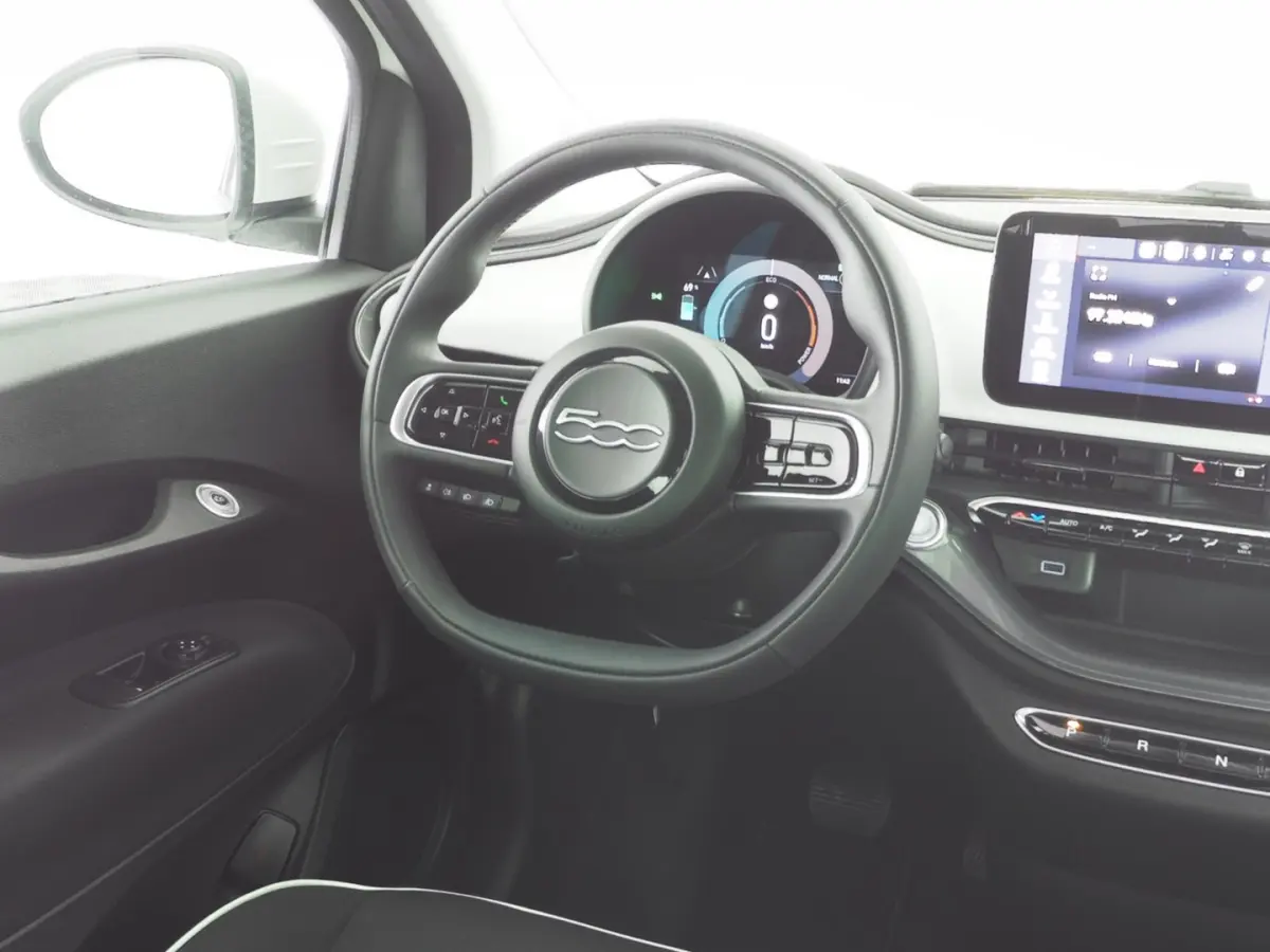 Urban 42 kWh | CARPLAY | AIRCO | SOH: 94,9% | !