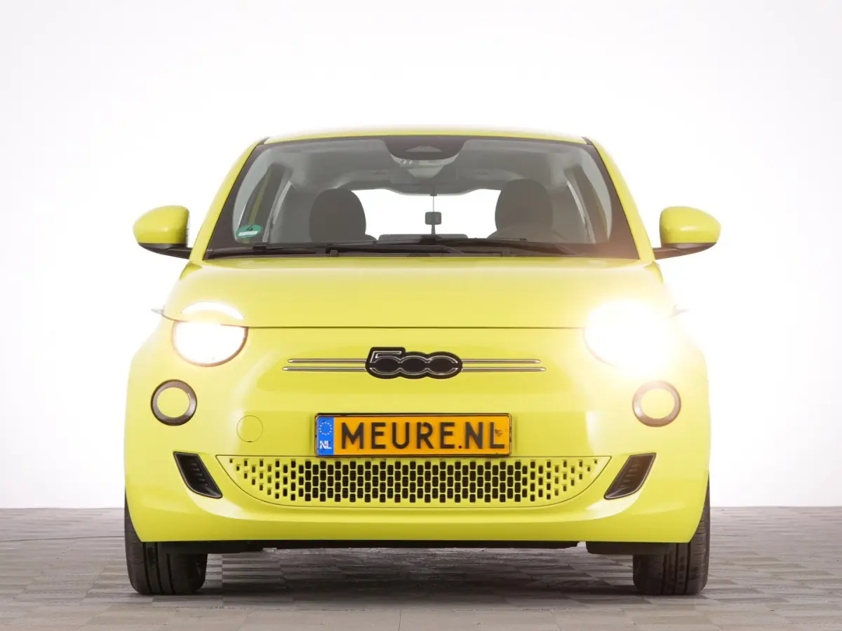 Urban 24 kWh | CARPLAY | AIRCO | ACID YELLOW | SOH: 92,9% | !