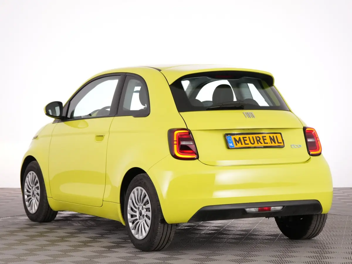 Urban 24 kWh | CARPLAY | AIRCO | ACID YELLOW | SOH: 92,9% | !