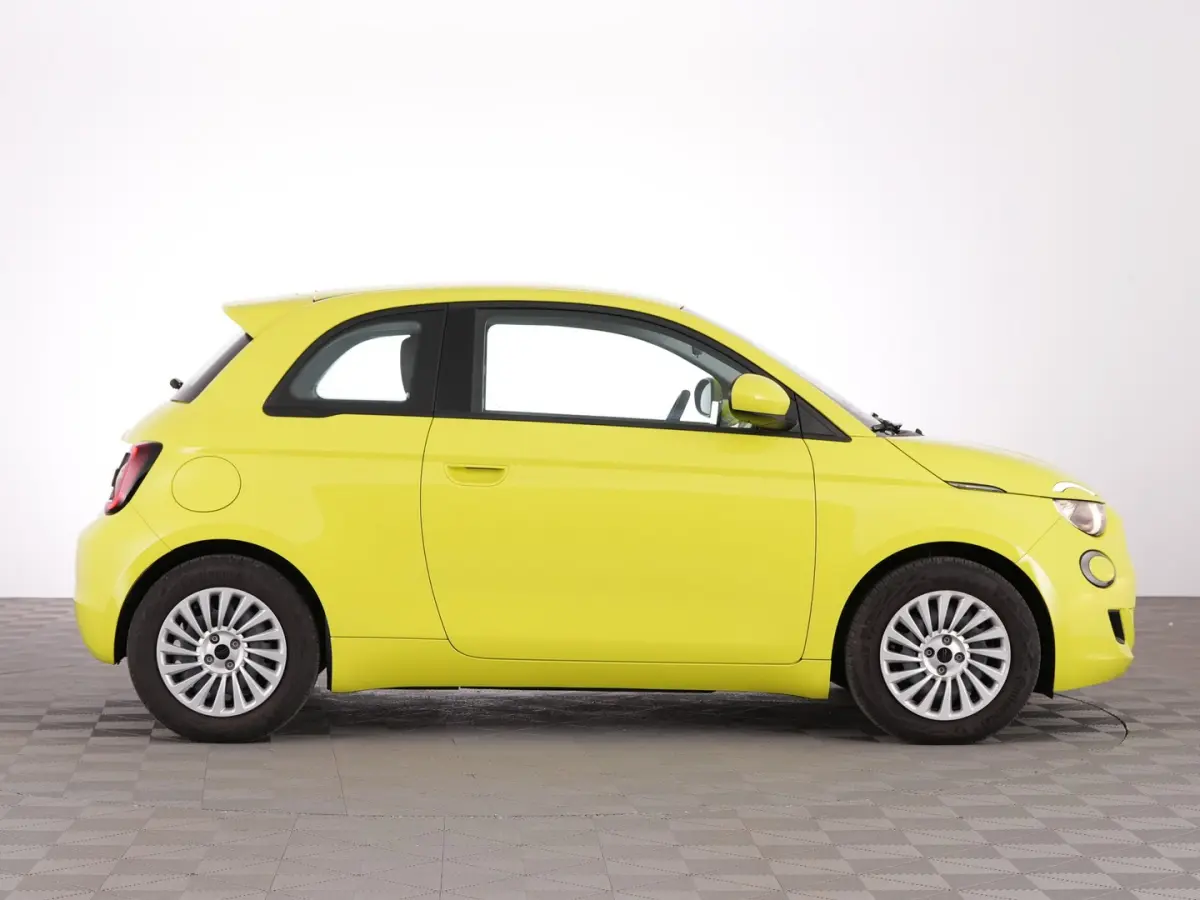 Urban 24 kWh | CARPLAY | AIRCO | ACID YELLOW | SOH: 92,9% | !