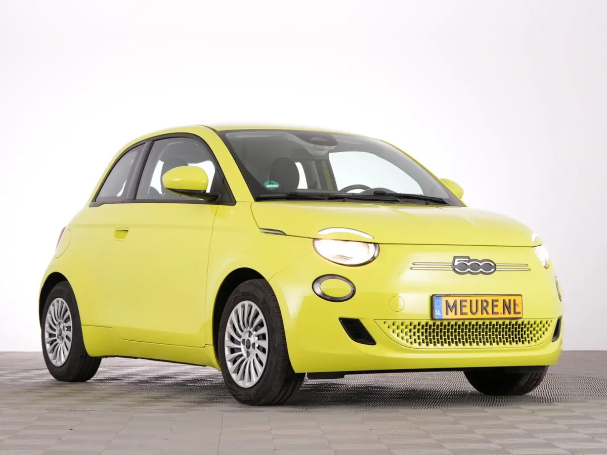 Urban 24 kWh | CARPLAY | AIRCO | ACID YELLOW | SOH: 92,9% | !