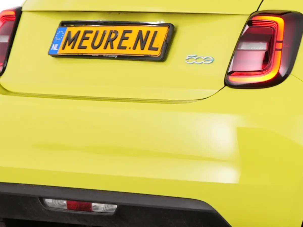 Urban 24 kWh | CARPLAY | AIRCO | ACID YELLOW | SOH: 92,9% | !