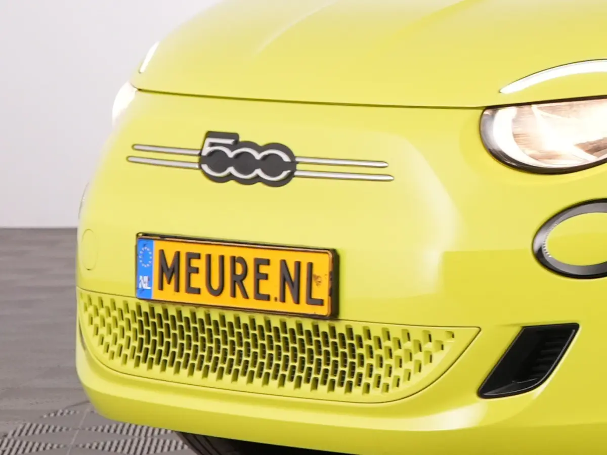 Urban 24 kWh | CARPLAY | AIRCO | ACID YELLOW | SOH: 92,9% | !