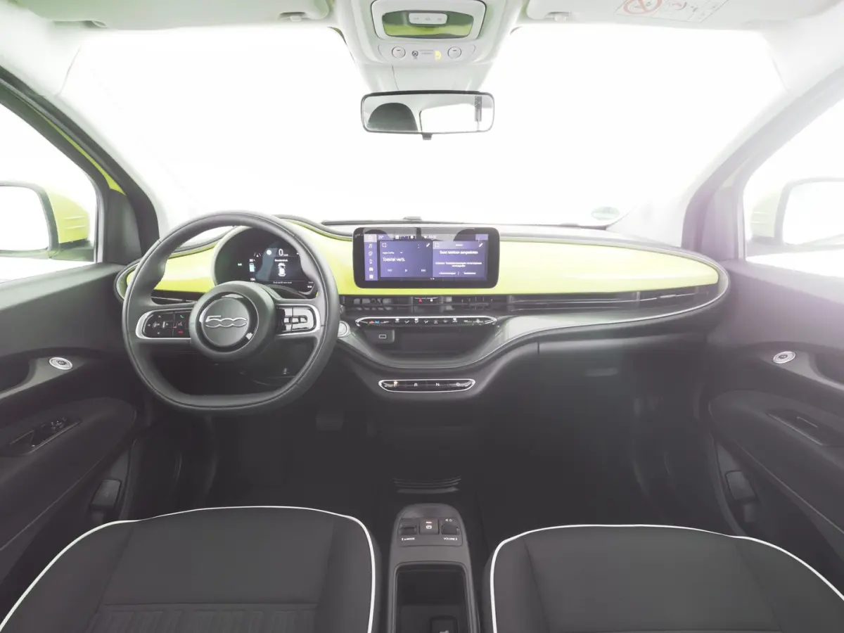 Urban 24 kWh | CARPLAY | AIRCO | ACID YELLOW | SOH: 92,9% | !