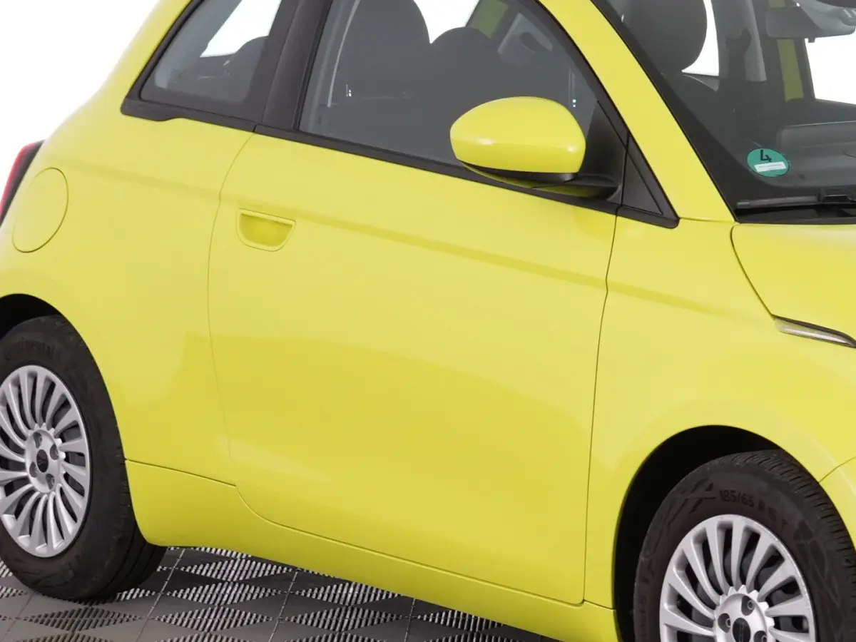 Urban 24 kWh | CARPLAY | AIRCO | ACID YELLOW | SOH: 92,9% | !