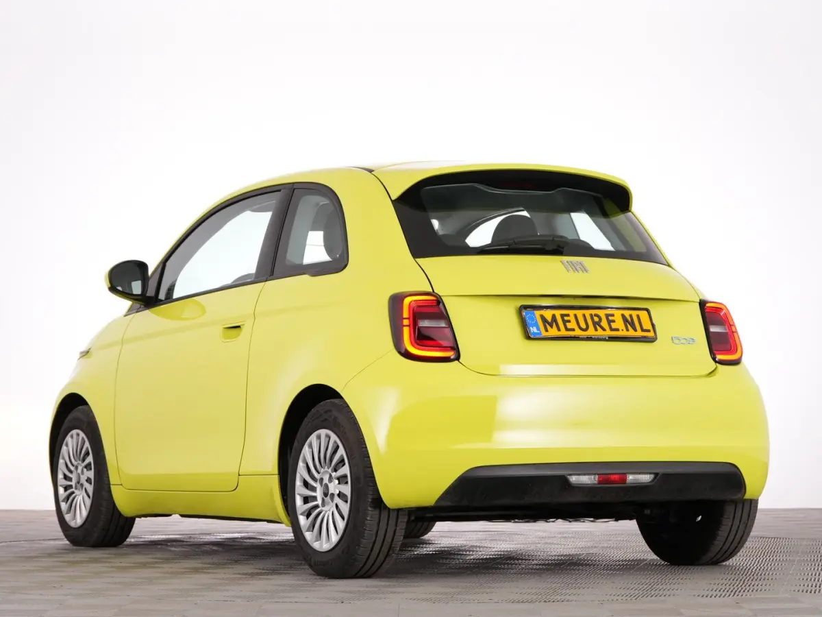 Urban 24 kWh | CARPLAY | AIRCO | ACID YELLOW | SOH: 92,9% | !