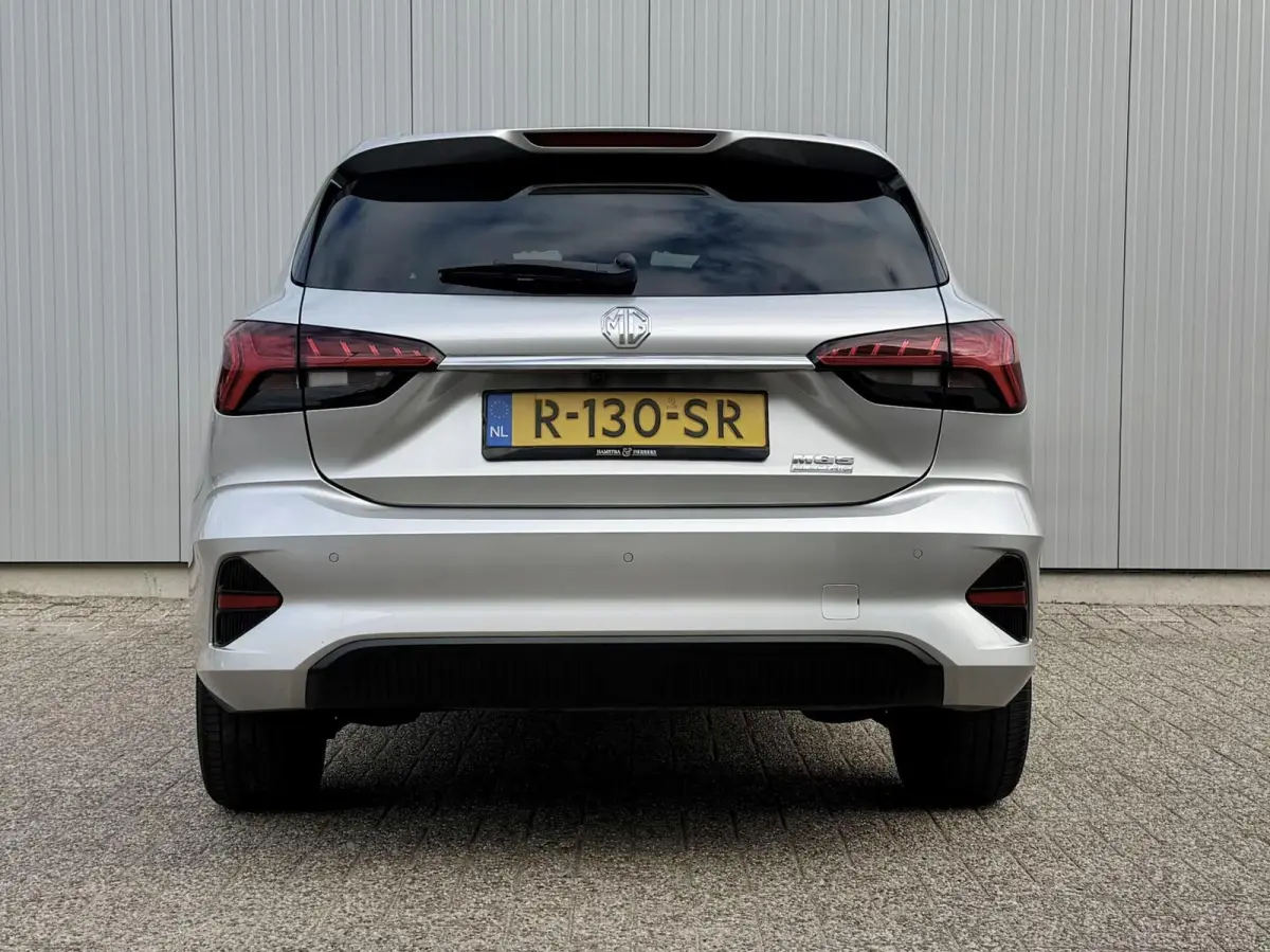 Electric 50 kWh Luxury | 360° | ACC | Leder