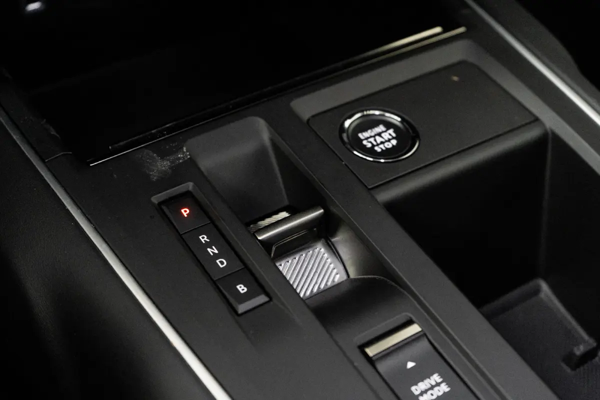 1.6 Plug-in Hybrid 180 Feel
