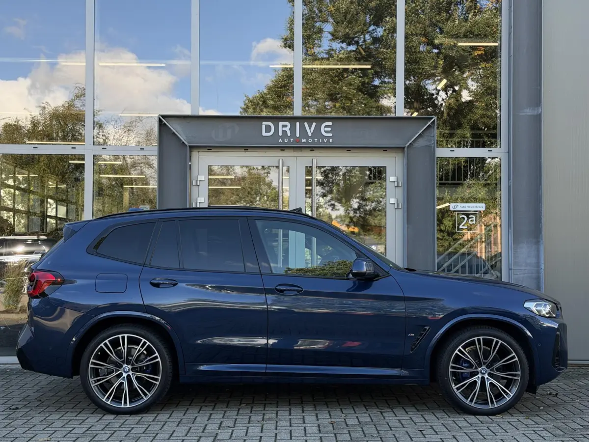 xDrive30e High Ex M-Sport |Pano|ACC|Leer|Trekhaak|21"