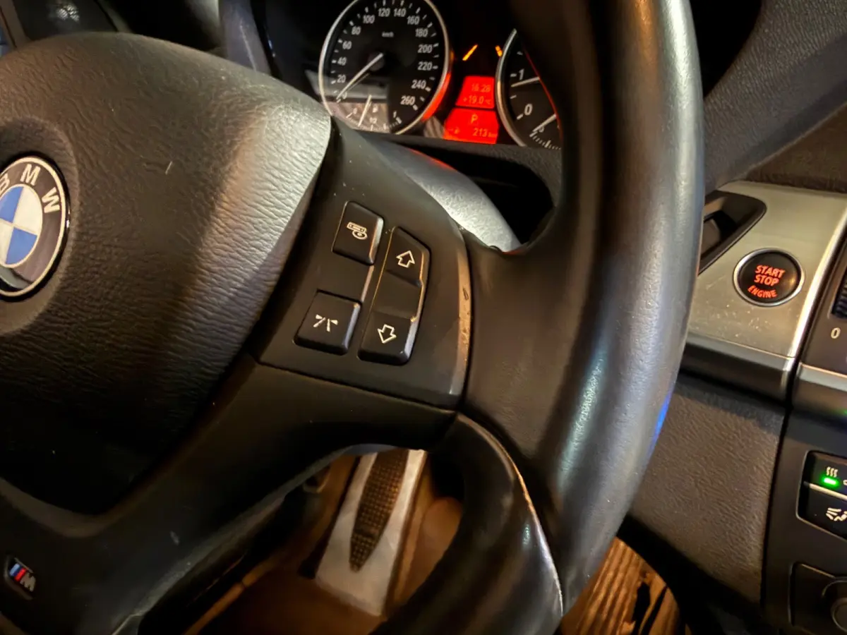 XDrive50i - M Pakket - nwe Klepseals