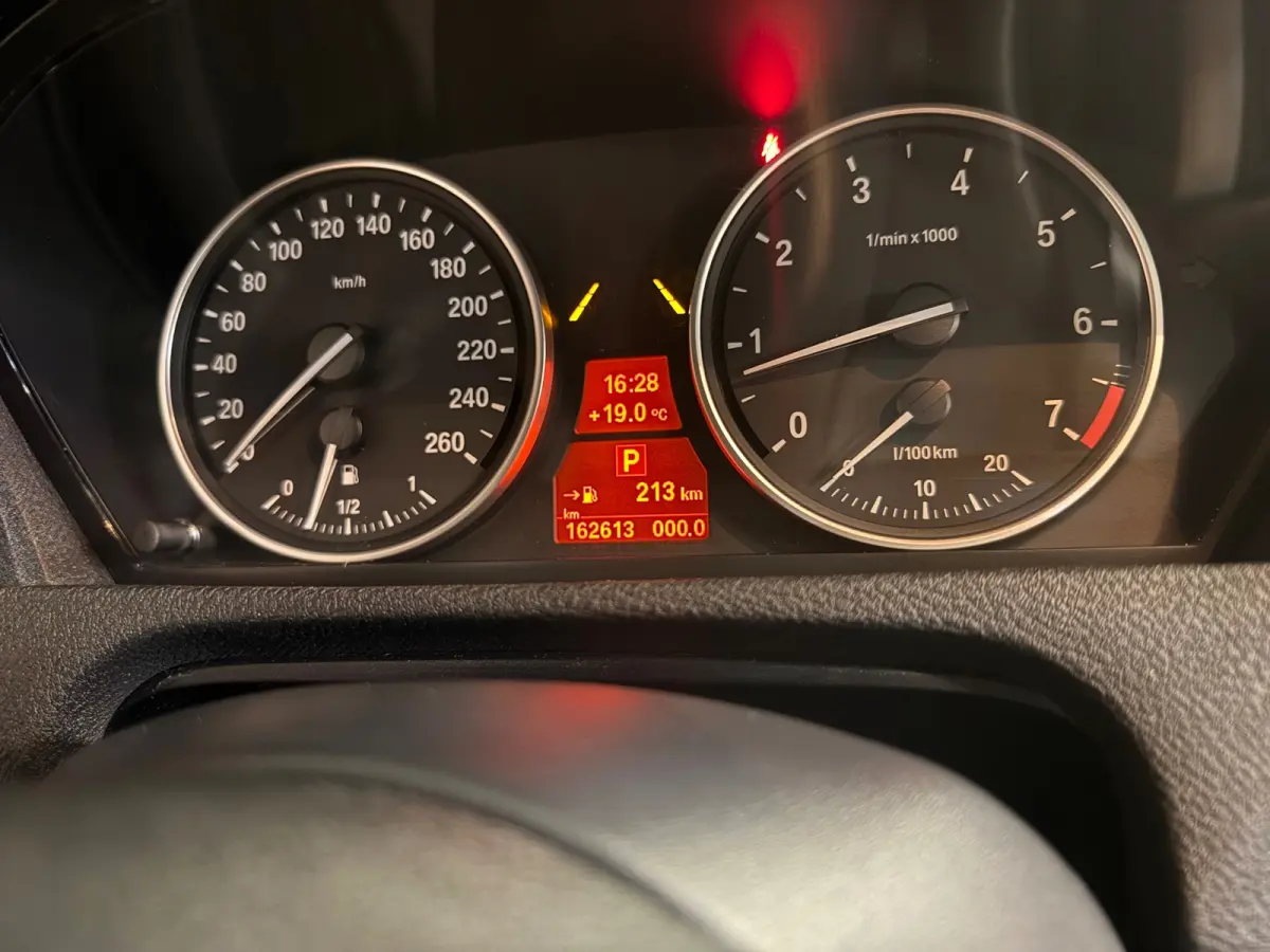 XDrive50i - M Pakket - nwe Klepseals