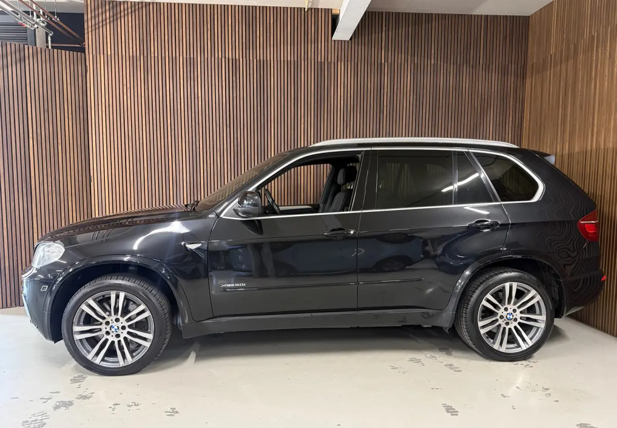 XDrive50i - M Pakket - nwe Klepseals