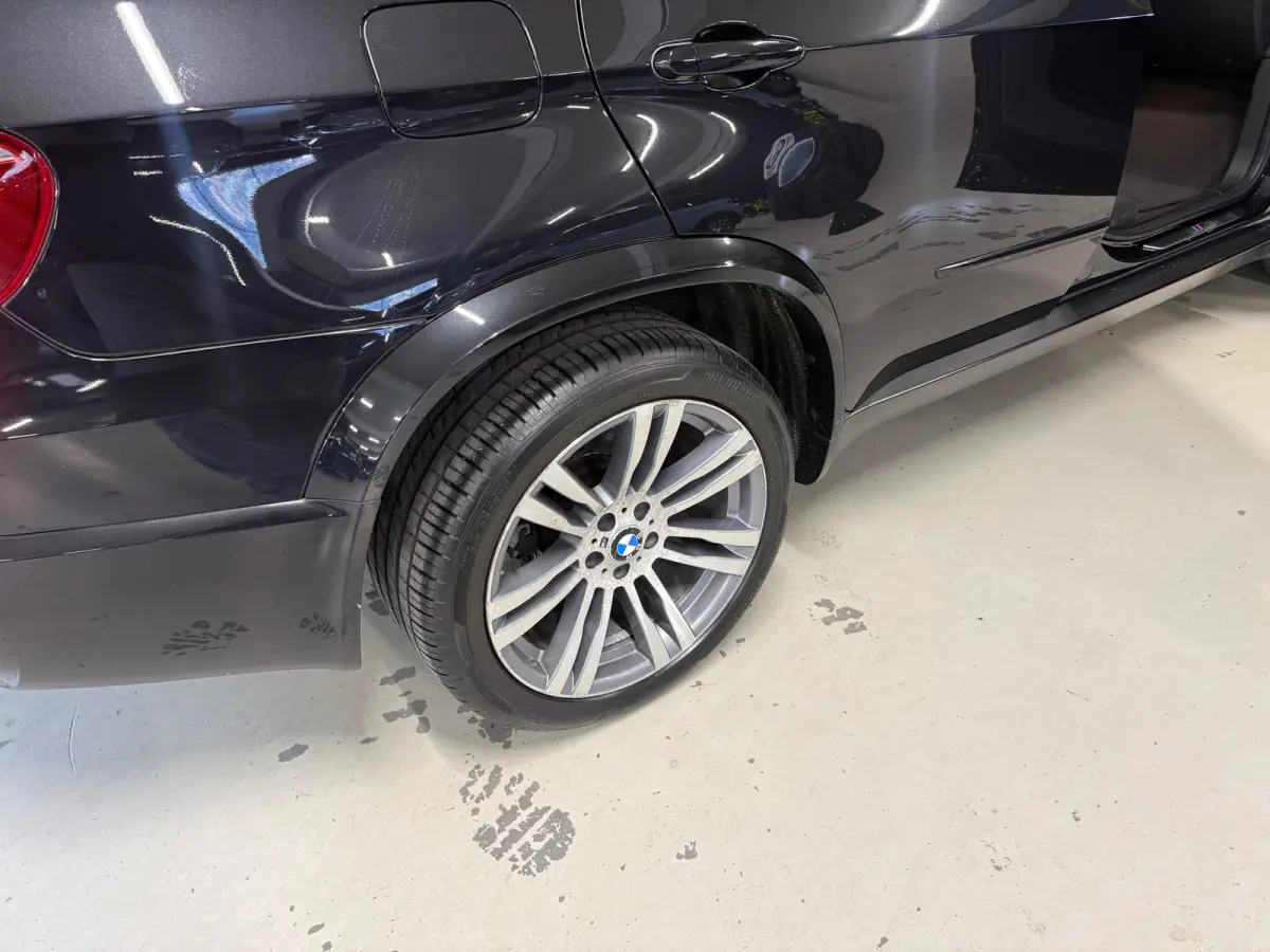 XDrive50i - M Pakket - nwe Klepseals