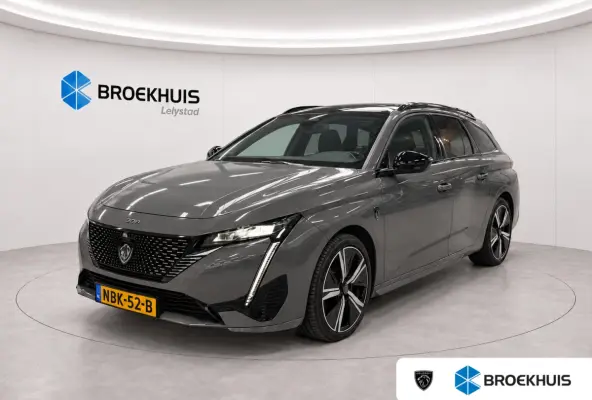 1.2 HYBRID 136PK GT PACK AUTOMAAT / NAVI / LEDER / CLIMA / PDC / 18" LMV / 360  CAMERA / KEYLESS / PANO. DAK / FOCAL AUDIO / FULL-LED / BLUETOOTH / ADAPT. CRUISECONTROL / 1E EIGENAAR / NIEUW