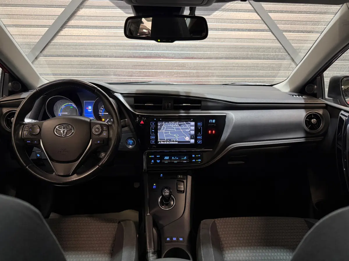 1.8 Hybrid Executive LED/NAVI/PANO/CRUISE/LANE-ASSIST/CAMERA/CLIMATE/BT-AUDIO/DEALER-ONDERHOUDEN/GARANTIE