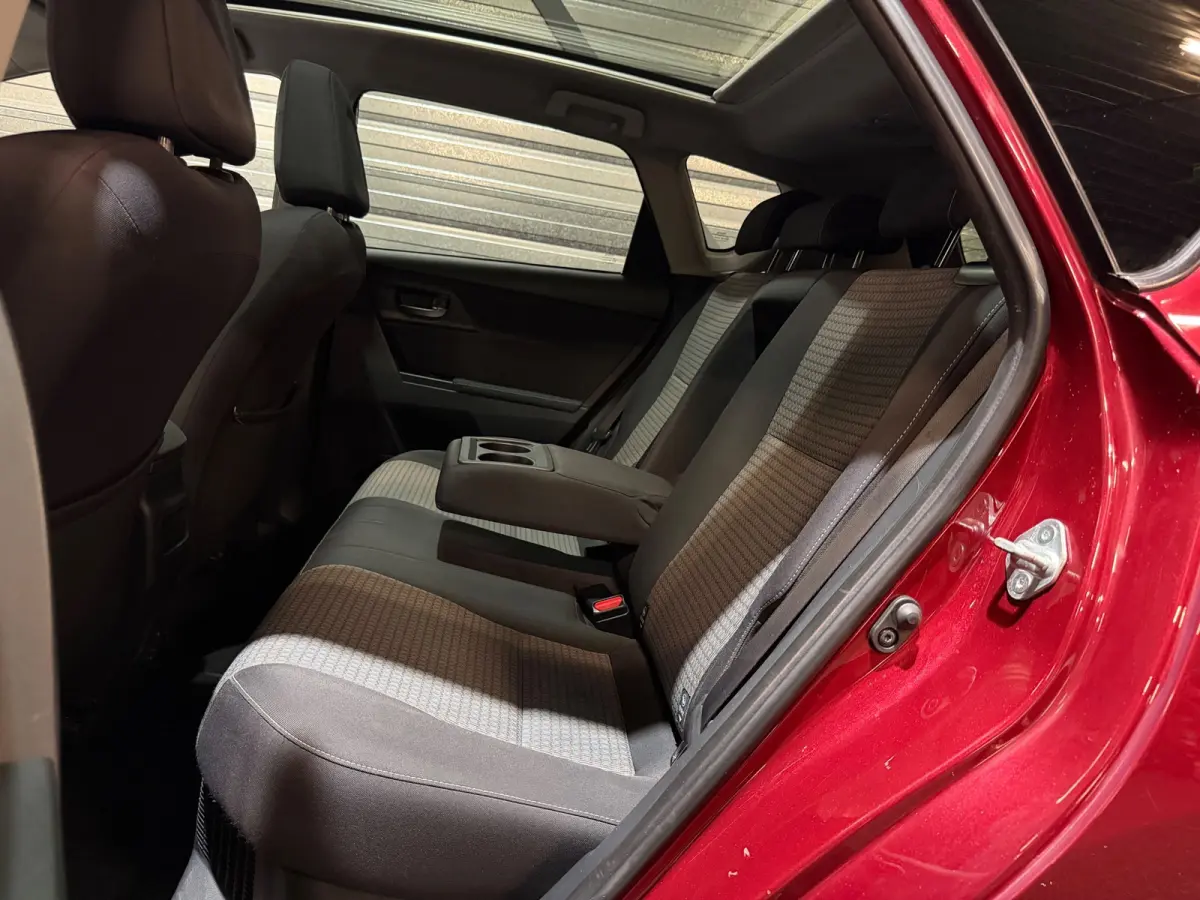 1.8 Hybrid Executive LED/NAVI/PANO/CRUISE/LANE-ASSIST/CAMERA/CLIMATE/BT-AUDIO/DEALER-ONDERHOUDEN/GARANTIE