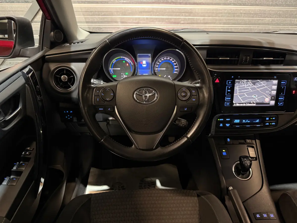 1.8 Hybrid Executive LED/NAVI/PANO/CRUISE/LANE-ASSIST/CAMERA/CLIMATE/BT-AUDIO/DEALER-ONDERHOUDEN/GARANTIE