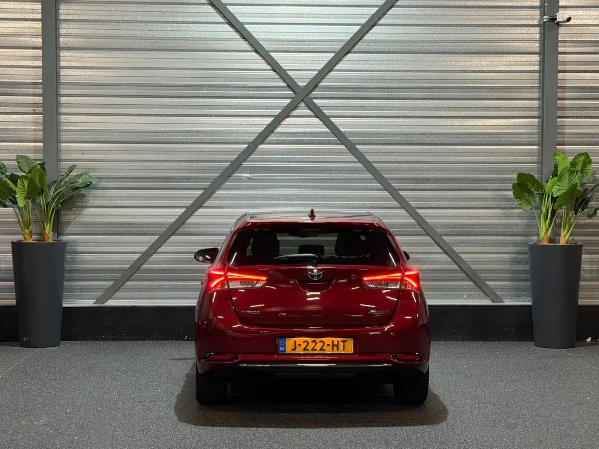 1.8 Hybrid Executive LED/NAVI/PANO/CRUISE/LANE-ASSIST/CAMERA/CLIMATE/BT-AUDIO/DEALER-ONDERHOUDEN/GARANTIE