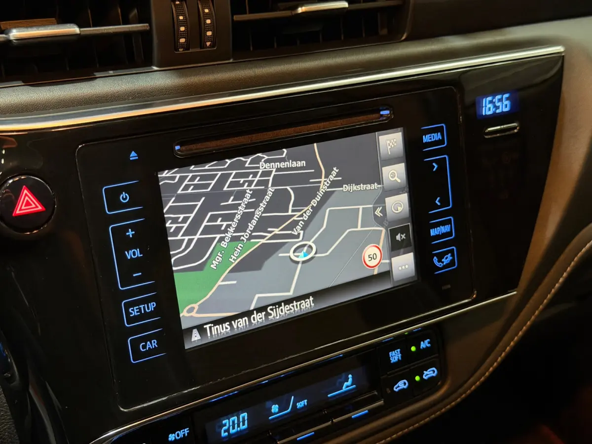 1.8 Hybrid Executive LED/NAVI/PANO/CRUISE/LANE-ASSIST/CAMERA/CLIMATE/BT-AUDIO/DEALER-ONDERHOUDEN/GARANTIE