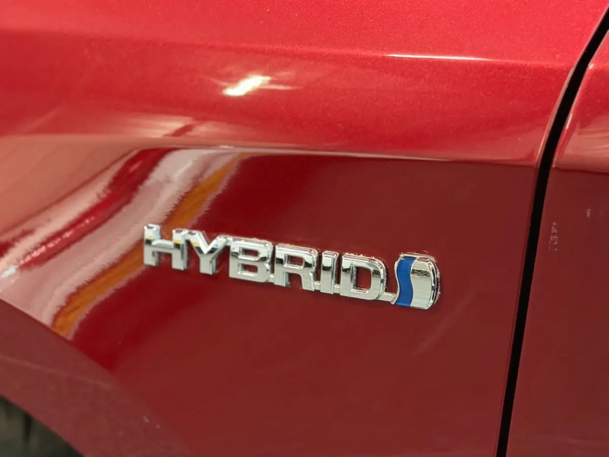 1.8 Hybrid Executive LED/NAVI/PANO/CRUISE/LANE-ASSIST/CAMERA/CLIMATE/BT-AUDIO/DEALER-ONDERHOUDEN/GARANTIE