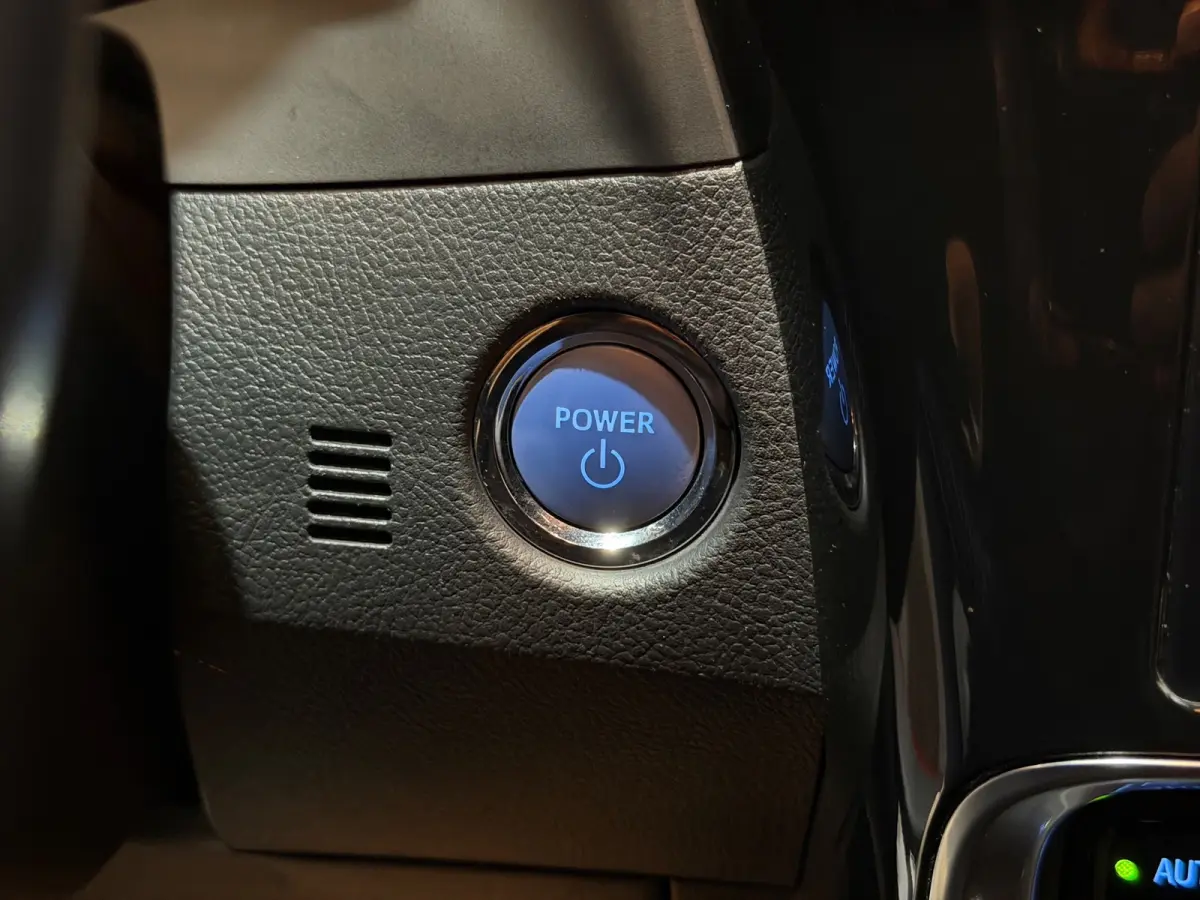1.8 Hybrid Executive LED/NAVI/PANO/CRUISE/LANE-ASSIST/CAMERA/CLIMATE/BT-AUDIO/DEALER-ONDERHOUDEN/GARANTIE