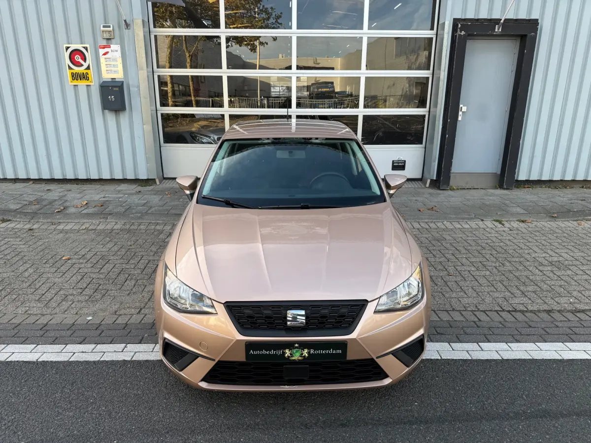1.0 MPI Reference LMV15/AIRCO/CAMERA/NAVI/CARPLAY