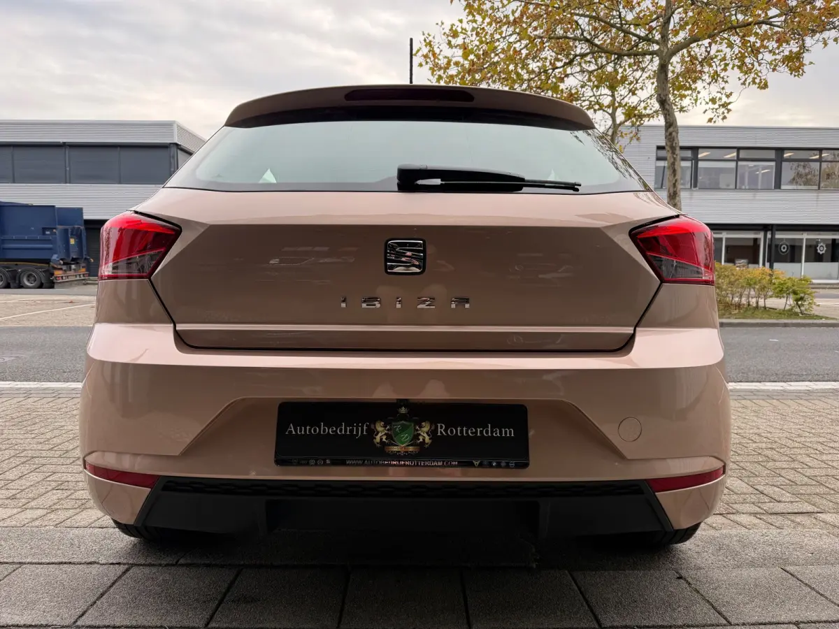 1.0 MPI Reference LMV15/AIRCO/CAMERA/NAVI/CARPLAY