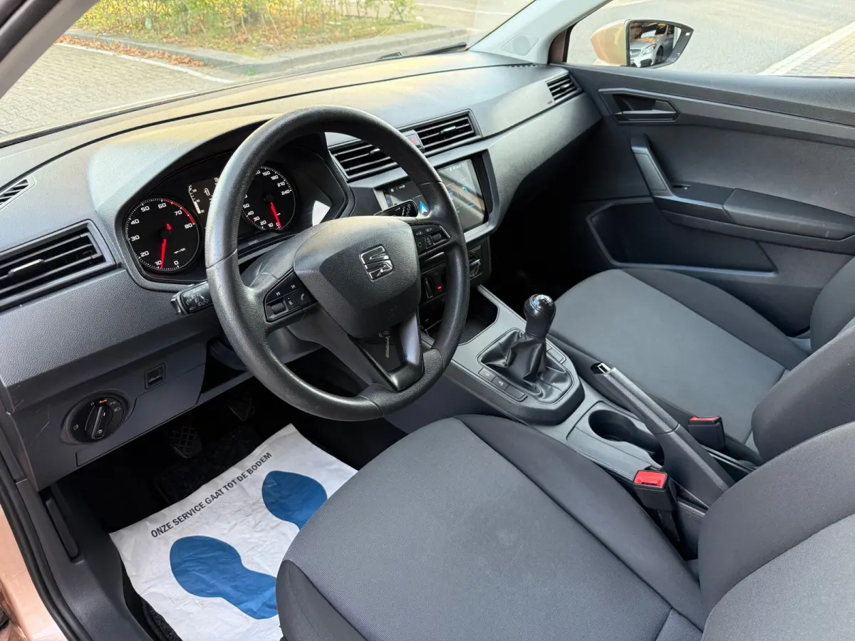 1.0 MPI Reference LMV15/AIRCO/CAMERA/NAVI/CARPLAY