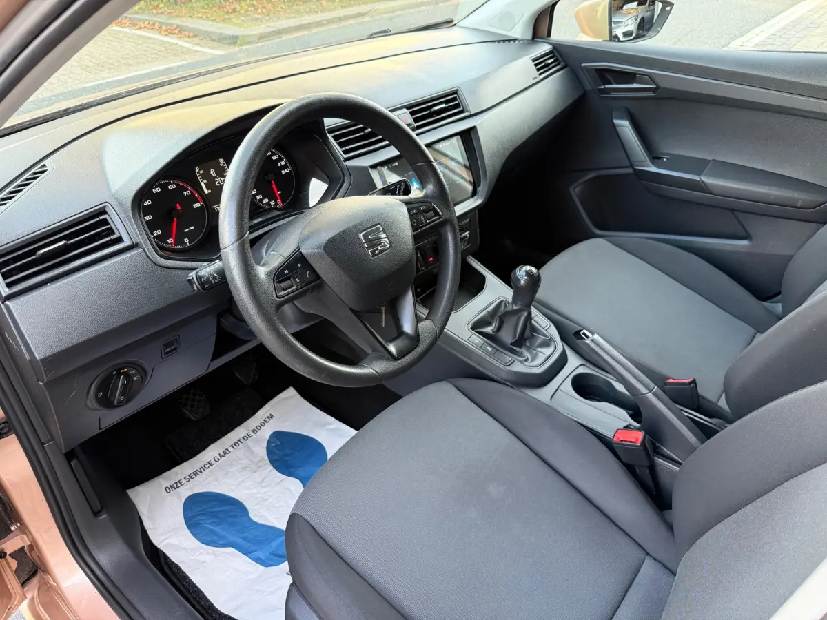 1.0 MPI Reference LMV15/AIRCO/CAMERA/NAVI/CARPLAY