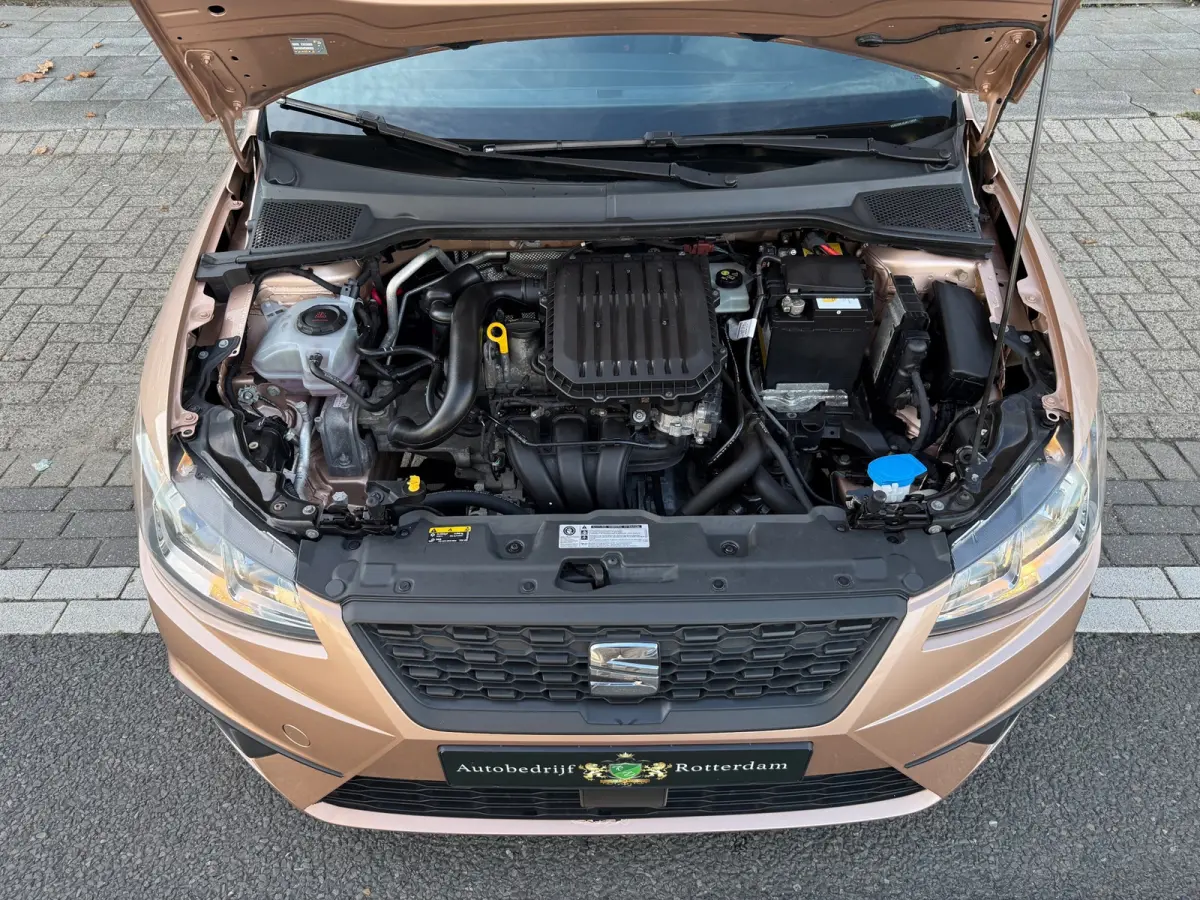 1.0 MPI Reference LMV15/AIRCO/CAMERA/NAVI/CARPLAY