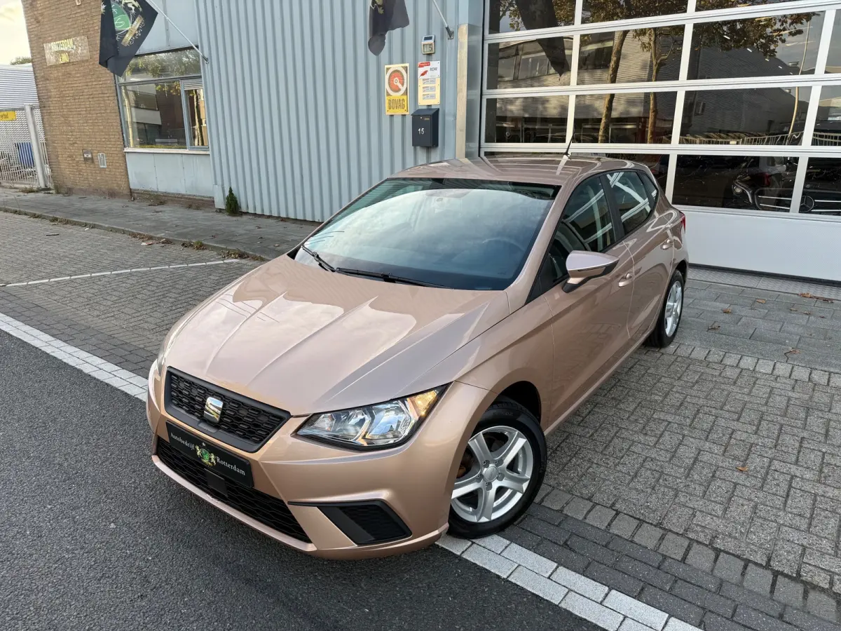 1.0 MPI Reference LMV15/AIRCO/CAMERA/NAVI/CARPLAY