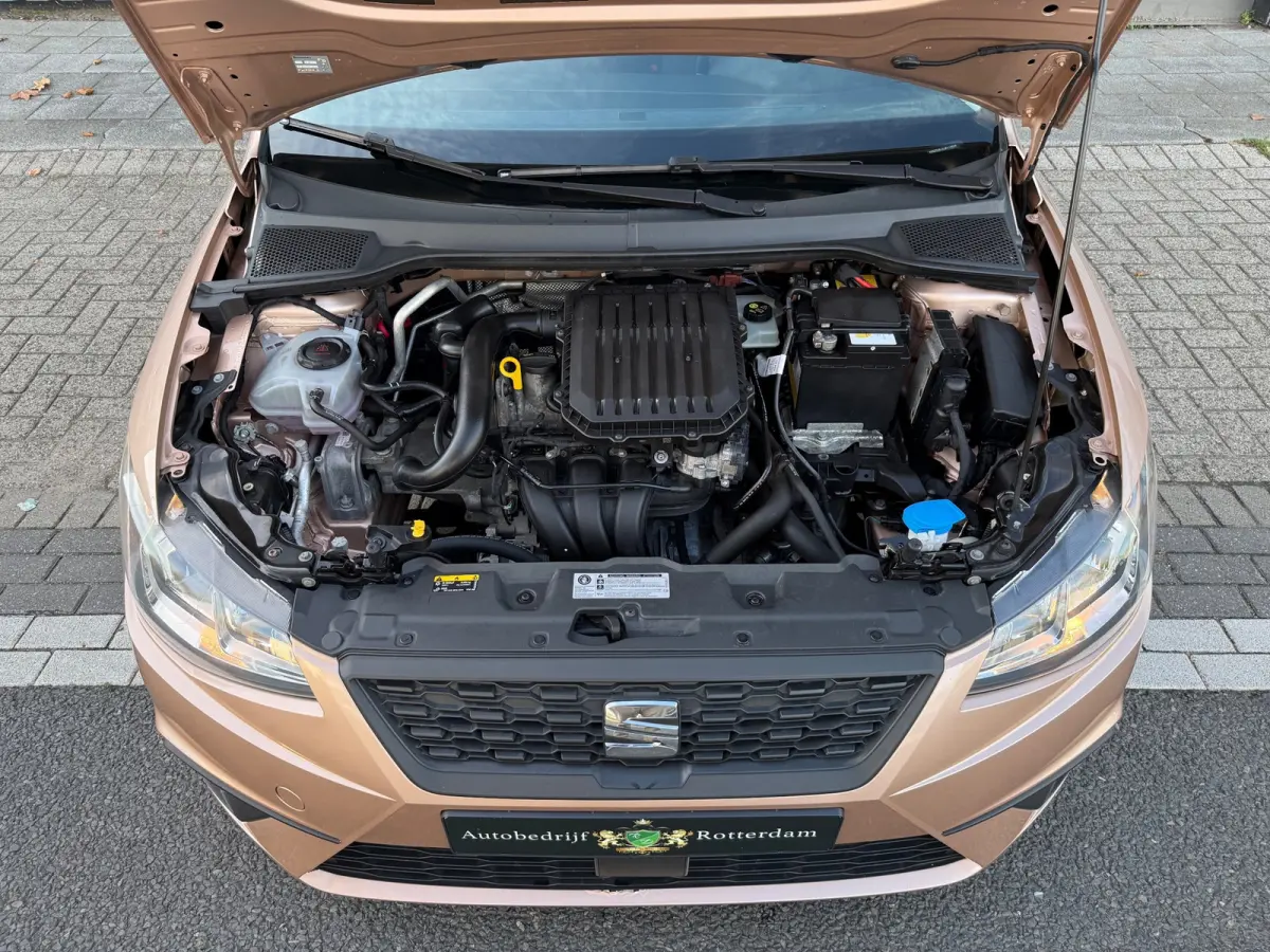 1.0 MPI Reference LMV15/AIRCO/CAMERA/NAVI/CARPLAY