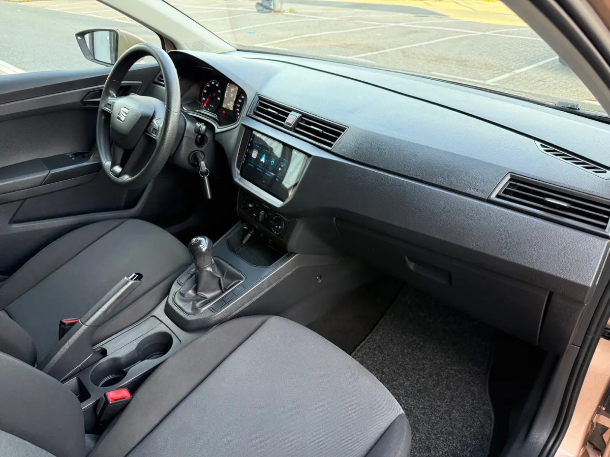 1.0 MPI Reference LMV15/AIRCO/CAMERA/NAVI/CARPLAY