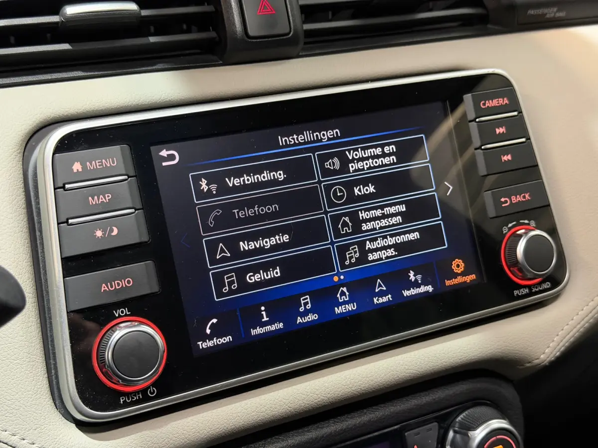 1.0 IG-T Tekna AUT/AIRCO/LED/BOSE-PERSONAL/NAVI/CARPLAY/CRUISE/KEYLESS/CAMERA/PDC/TREKHAAK/LANE-ASSIST/STOELVERW