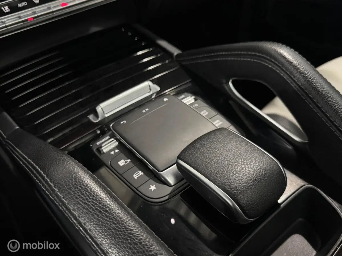 400 d 4MATIC AMG [ pano Burm. trekh. HUD ]
