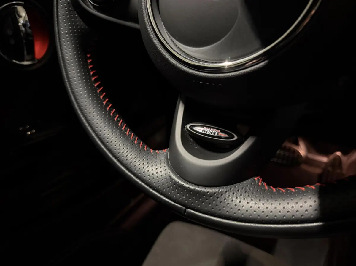 1.5 John Cooper Works Dalston Edition Carplay