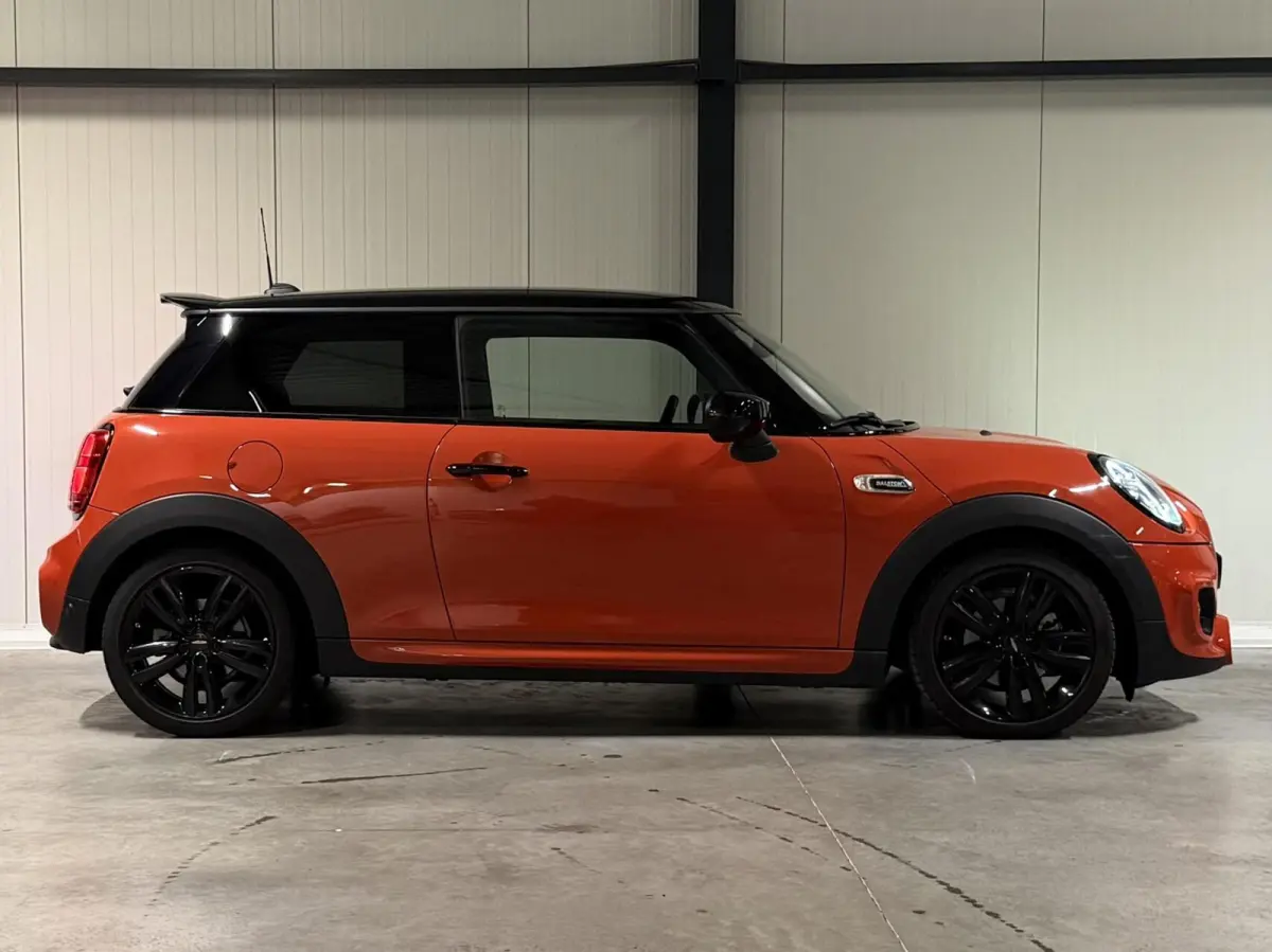 1.5 John Cooper Works Dalston Edition Carplay