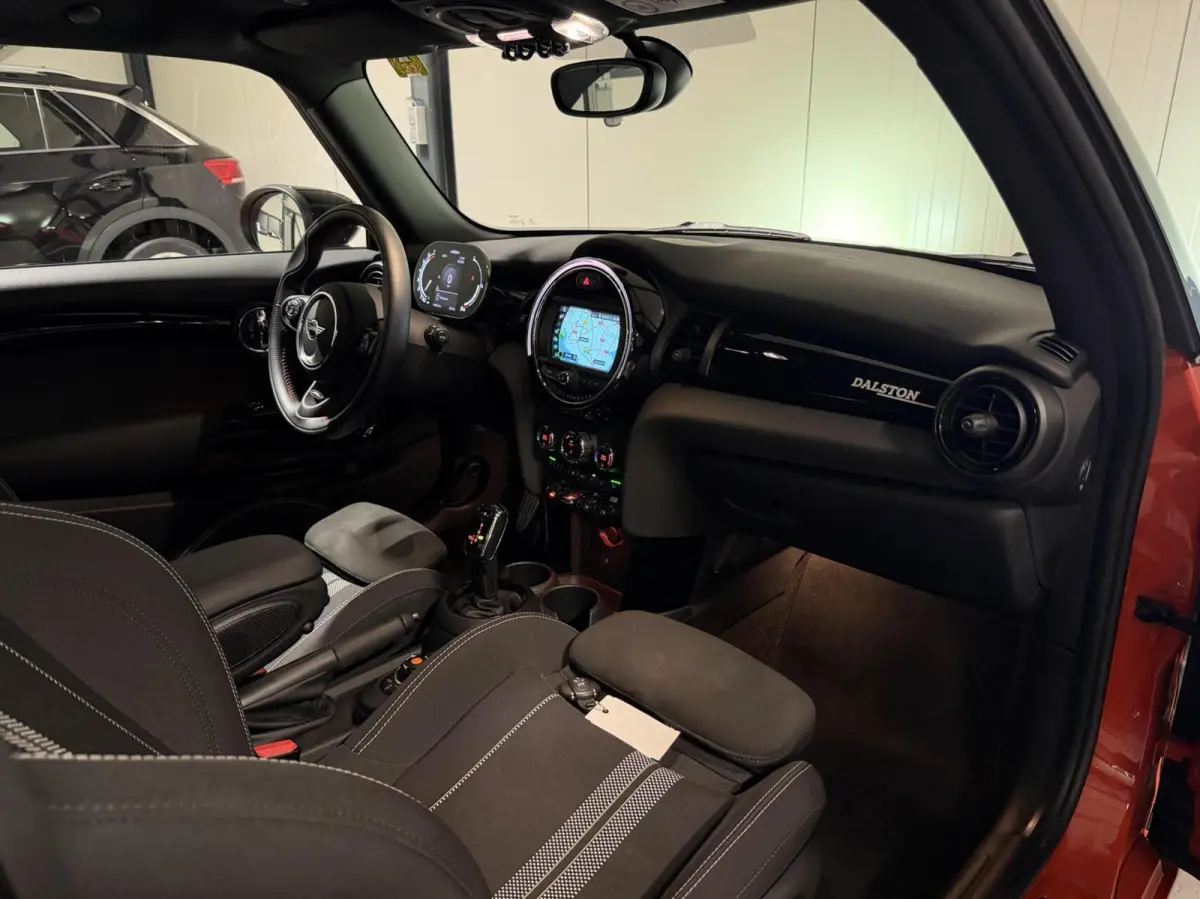 1.5 John Cooper Works Dalston Edition Carplay