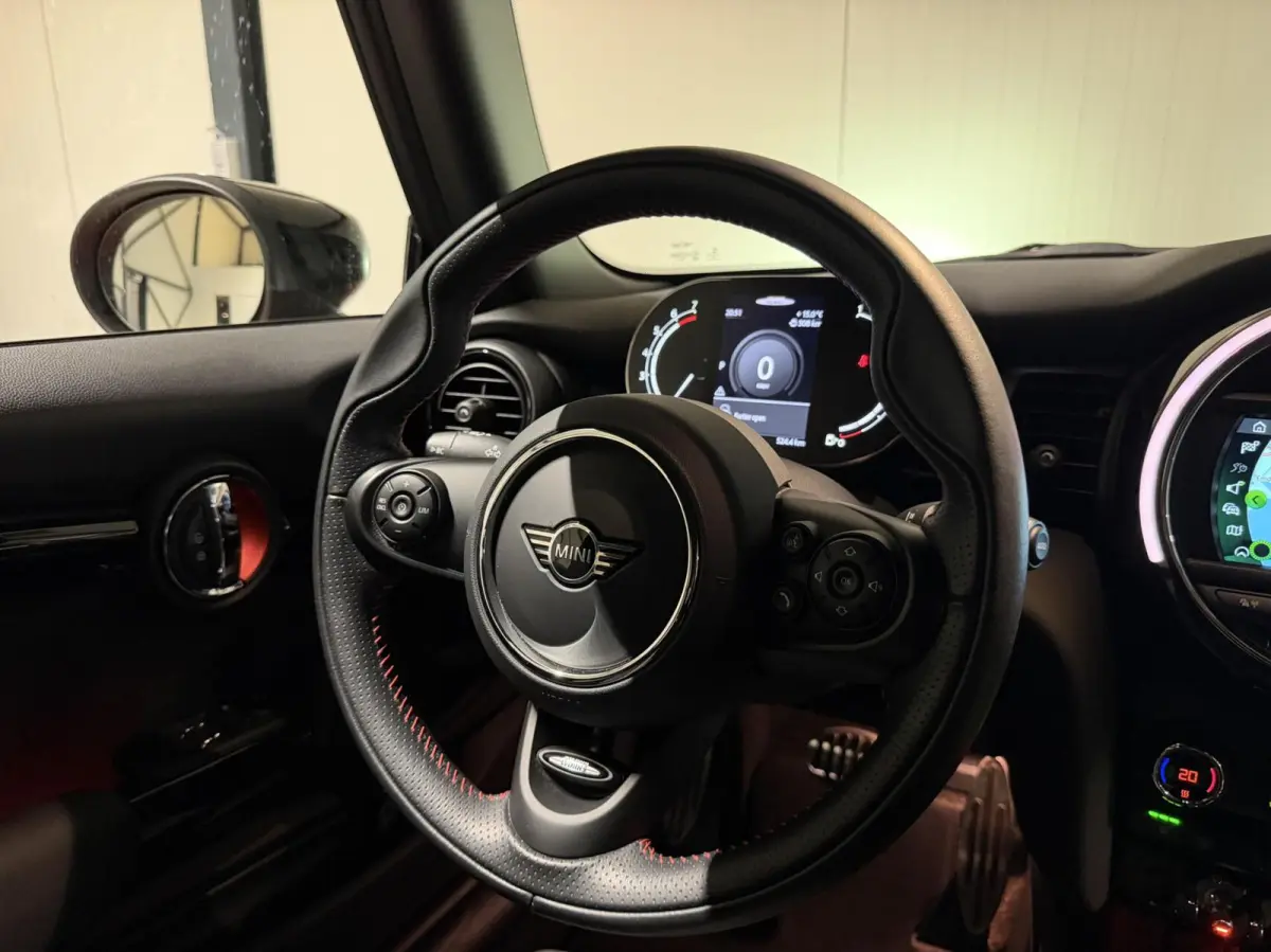 1.5 John Cooper Works Dalston Edition Carplay