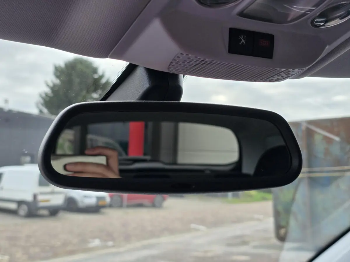 1.2 PT Signature Carplay/Trekhaak/Distrib. vv