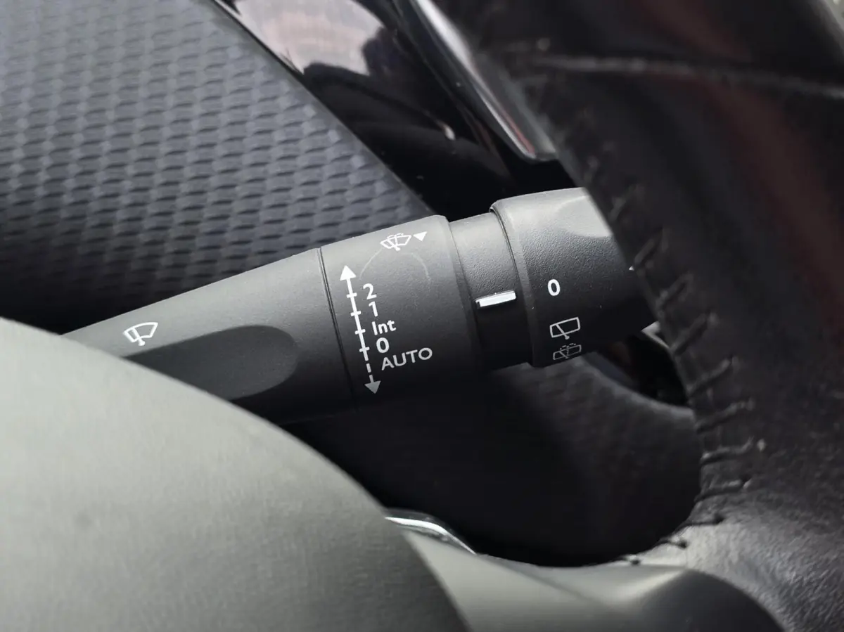 1.2 PT Signature Carplay/Trekhaak/Distrib. vv