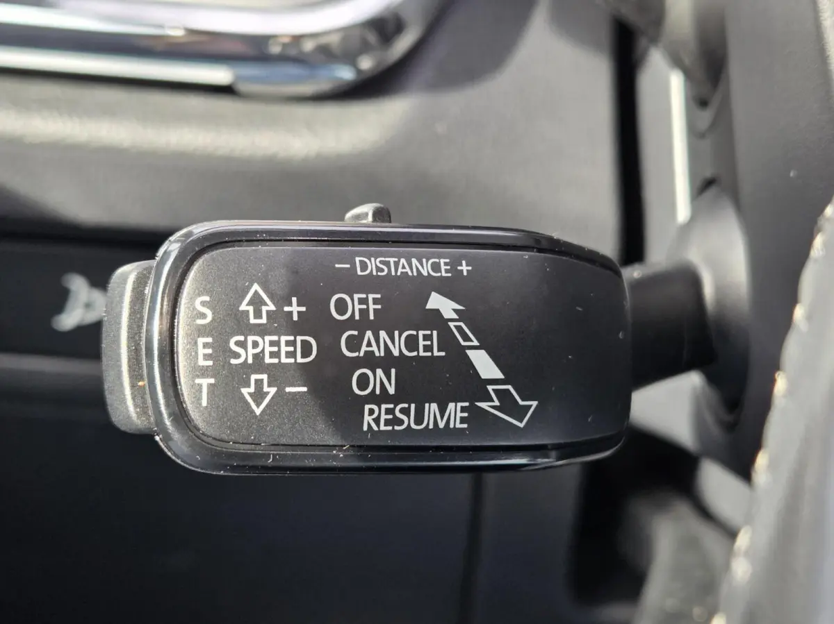 80 SOH 95,9% | Camera | Adaptive Cruise | Apple Carplay | Rijklaarprijs