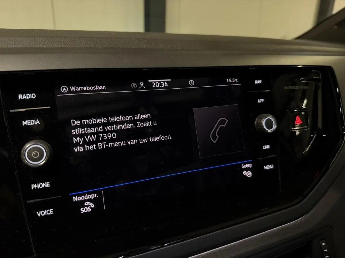 1.0 TSI R-Line Pano Virtual Sfeer IQ Light